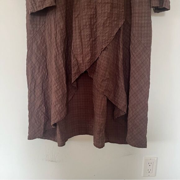 Cottagecore Brown Plaid Long Sleeve Hi/Lo Asymmetrical Hem Magic Maxi Dress - Picture 10 of 10